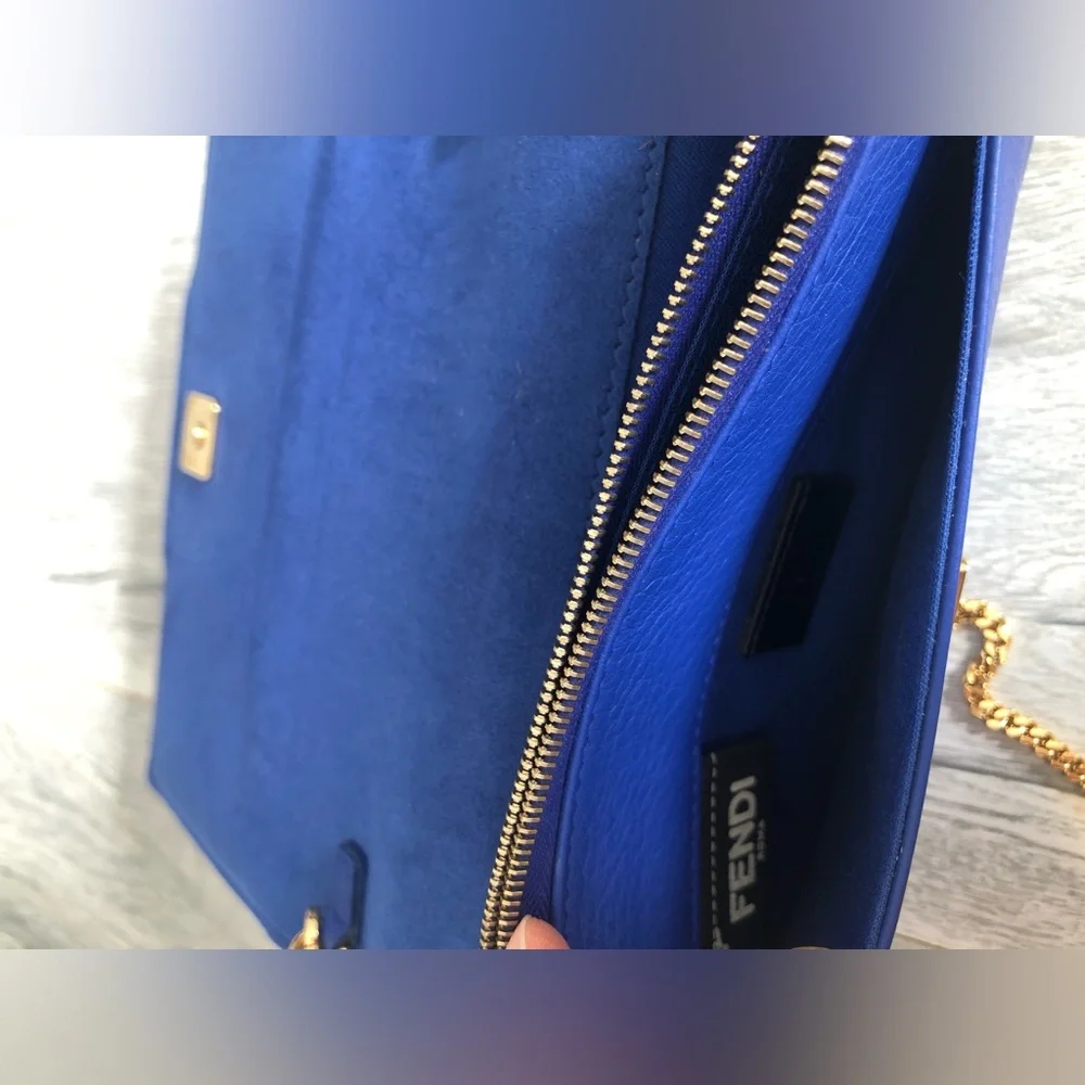 Authentic Fendi Royal Blue Leather Wallet with Gold Chain - Picture 5 of 14